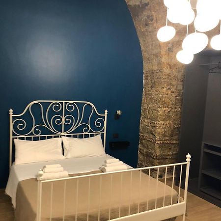 Casa Mariella Bed & Breakfast Napoli Bagian luar foto
