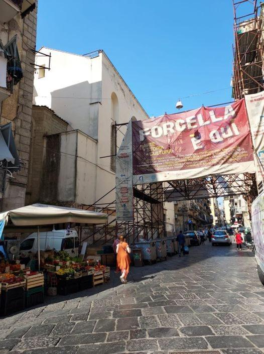 Casa Mariella Bed & Breakfast Napoli Bagian luar foto