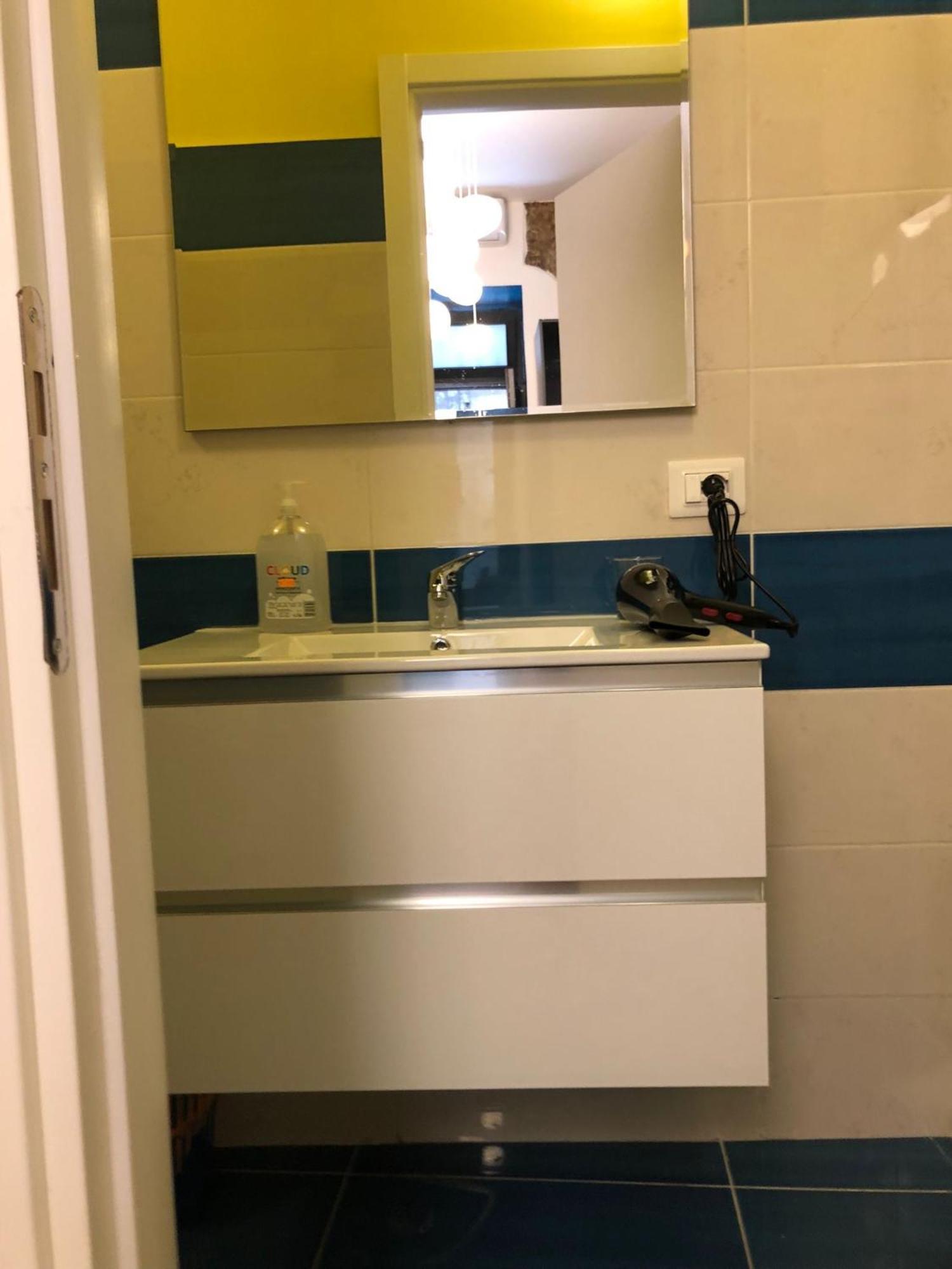 Casa Mariella Bed & Breakfast Napoli Bagian luar foto